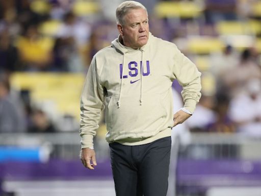 LSU coach Brian Kelly says he never considered leaving for open Michigan job