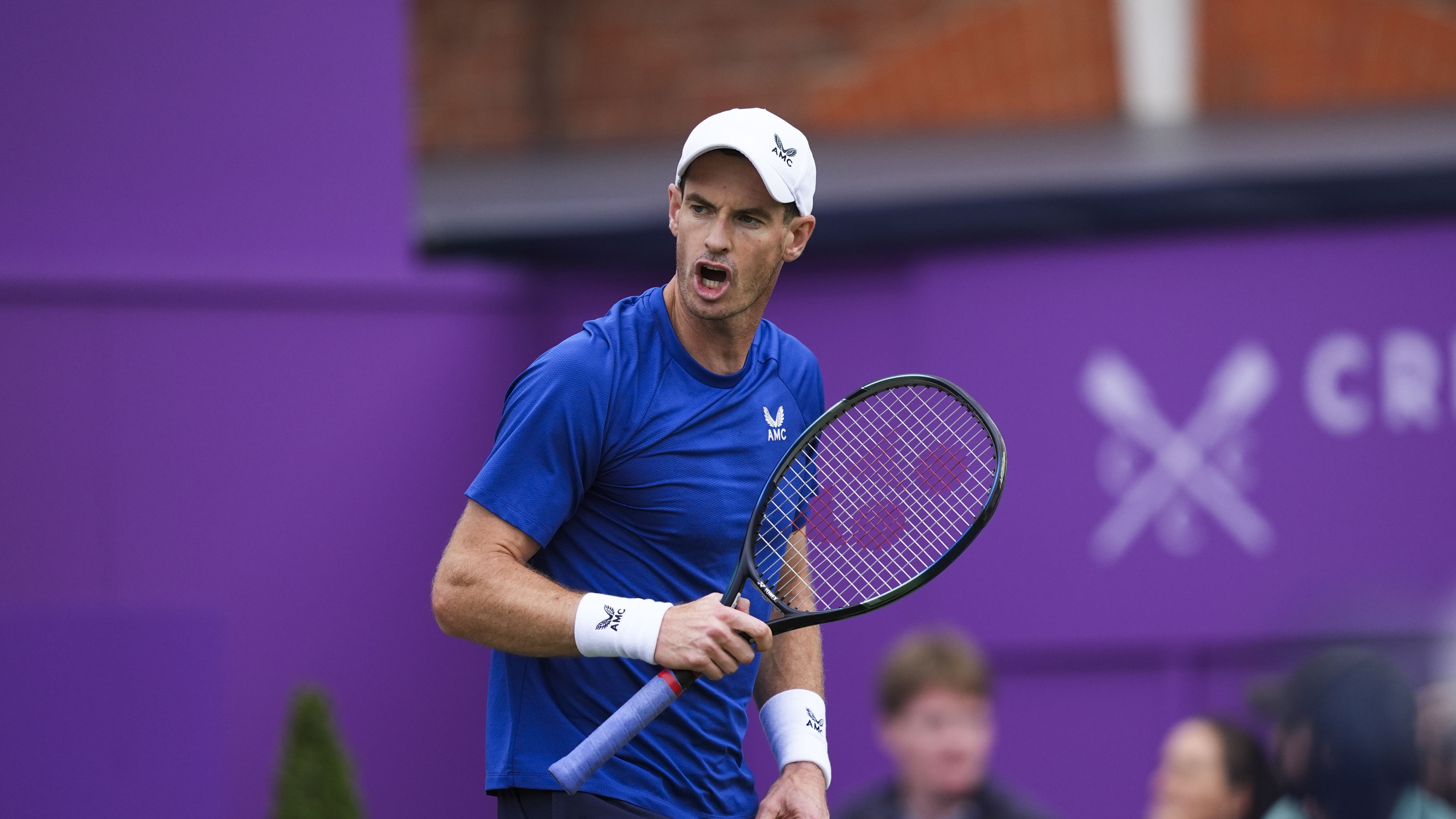 Andy Murray wins Queen’s Club opener in 1,000th match of career