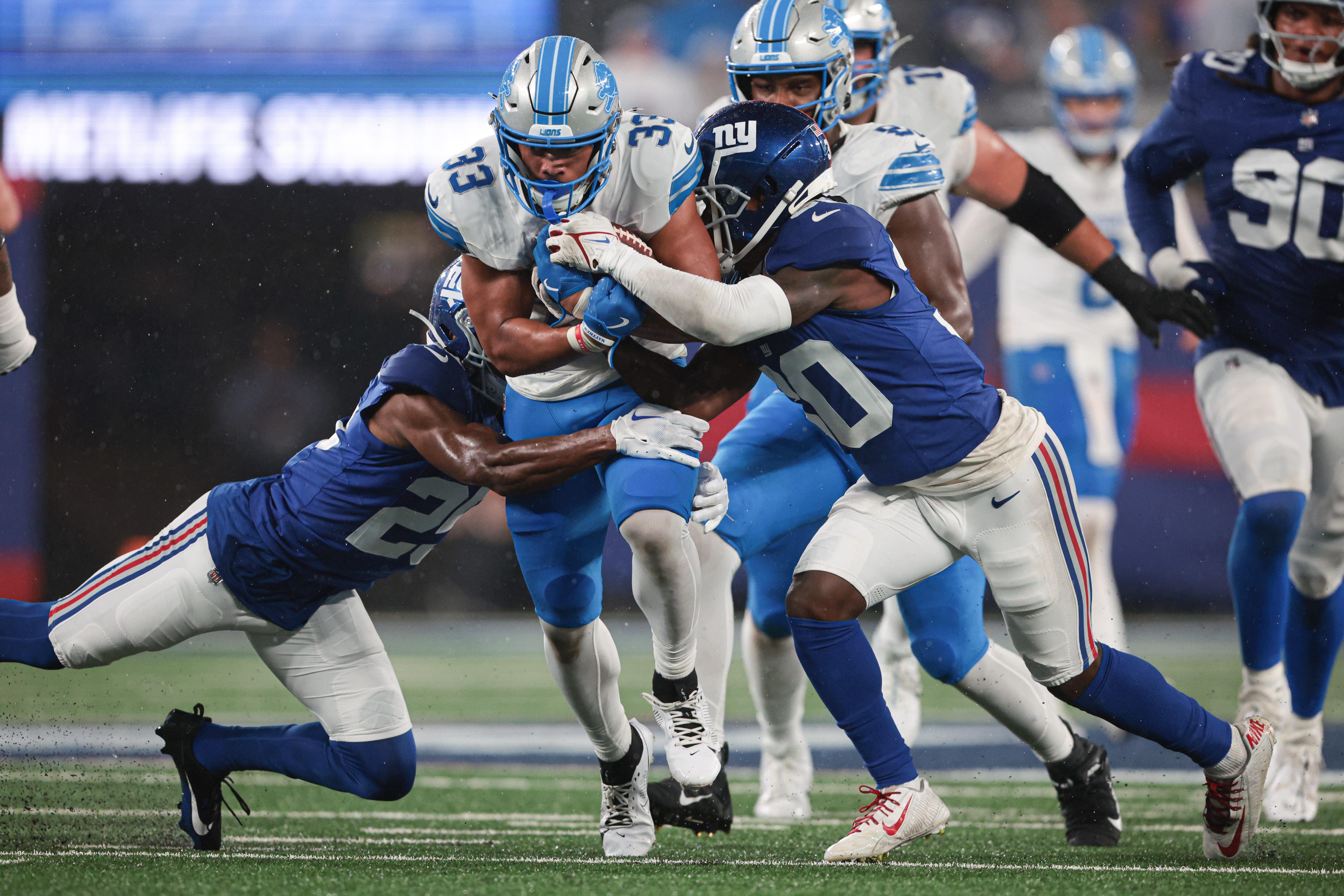 Detroit Lions observations: Rookie Sione Vaki steals show with hard running in first half