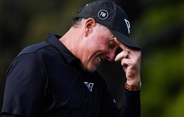 Phil Mickelson Deletes Tweet Taking Shot at the PGA