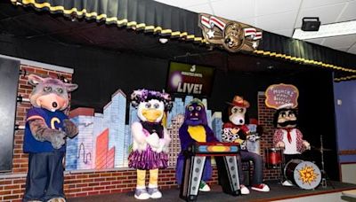 Farewell, Chuck E. Cheese animatronic band - The Boston Globe