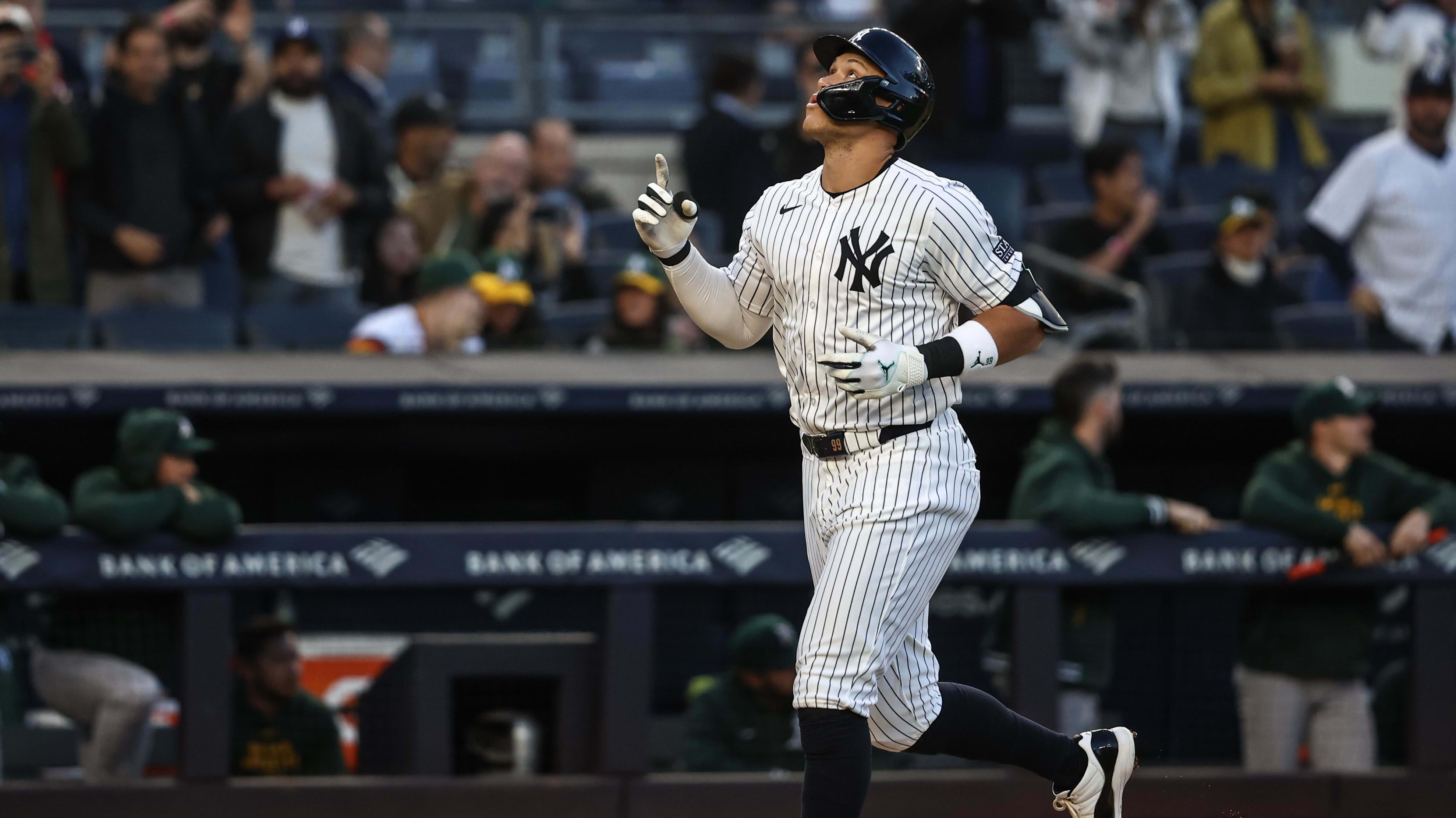 Aaron Judge Passes Derek Jeter For 9th Most Home Runs in New York Yankees History