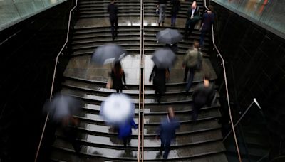 Australian corporate profits' decline to accelerate this year, says UBS