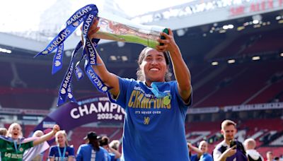 La futbolista Mayra Ramírez se corona en Inglaterra