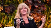 Goldie Hawn Dances the 'Cha-Cha Slide' in Jaw-Dropping Video