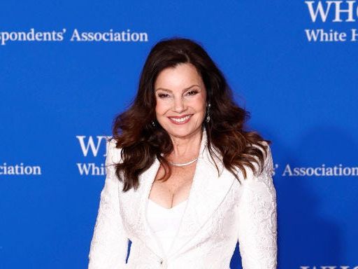 At 66, Fran Drescher Reveals the Bronzing Serum Behind Her ‘Sunkissed Glow’