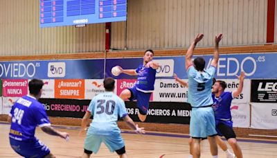 El lateral Carlos González ficha por el Balonmano Lanzarote Ciudad de Arrecife