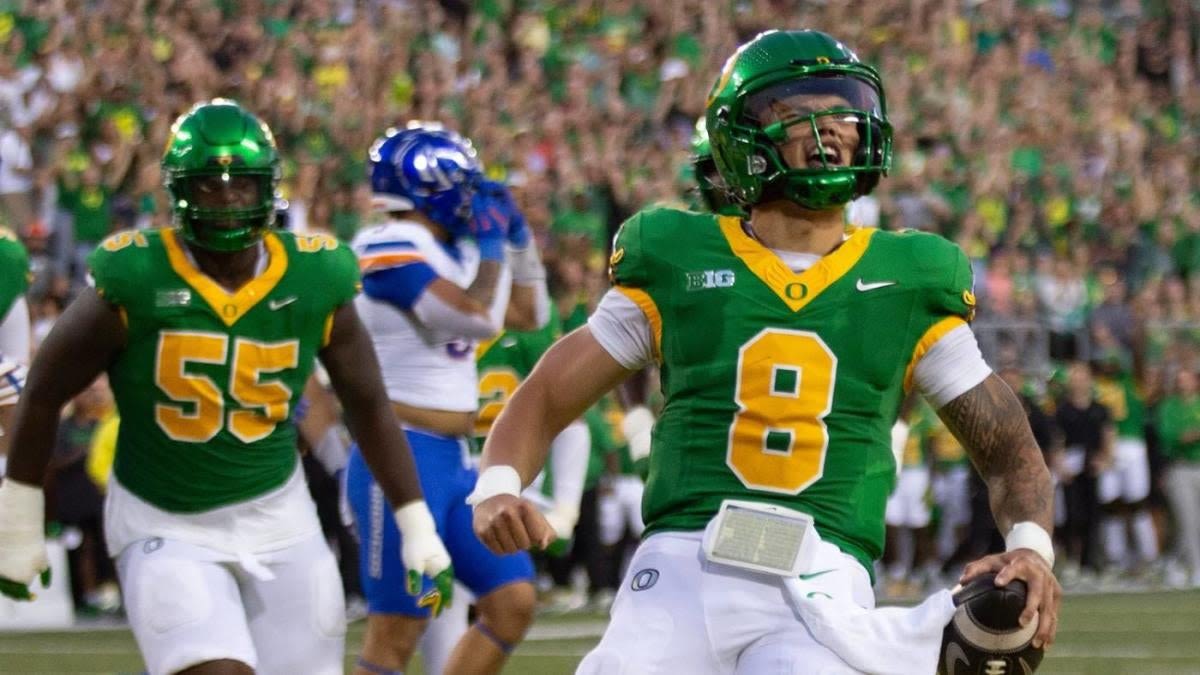 Oregon vs. Oregon State prediction, pick, spread, football game odds, where to watch, TV channel, live stream