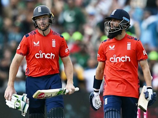 ENG vs PAK 2nd T20I: Jos Buttler Helps England Take 1-0 Lead With Easy Win Over Pakistan | Cricket News