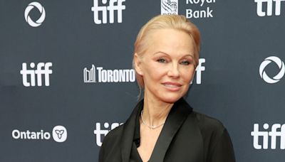 Pamela Anderson Paired Menswear With No-Makeup Makeup