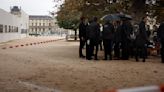 Francia evacua Museo del Louvre y Palacio de Versalles por amenazas de bomba