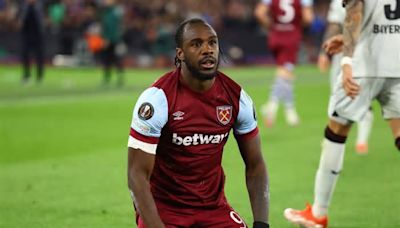 Soccer-West Ham's Antonio hits out at officials after Europa exit