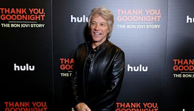 Jon Bon Jovi helps woman standing on edge of US bridge