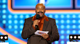 Kenan Thompson Plays 'Family Feud' With the 'Real Housewives' at People's Choice Awards