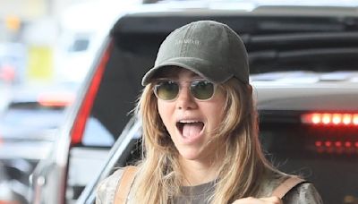 Suki Waterhouse keeps it casual at LAX four months after giving birth