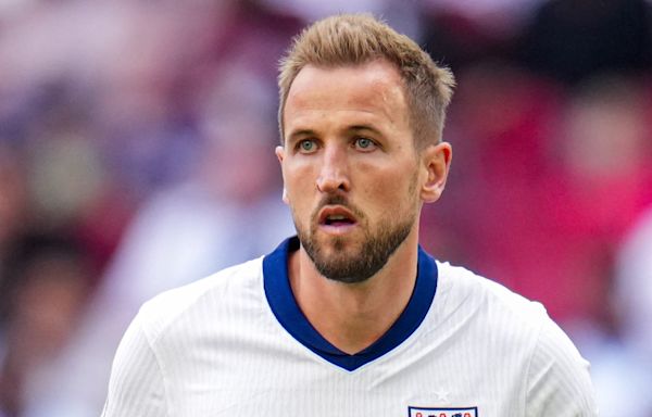 Harry Kane issues injury update after colliding with Gareth Southgate