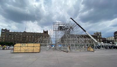 Réplica de la Pirámide de Kukulkán se erige en el Zócalo capitalino