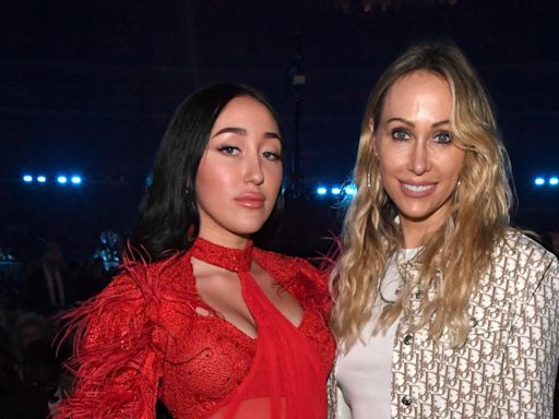 Tish Cyrus Congratulates Noah Cyrus on New Modeling Contract Amid Dominic Purcell Drama