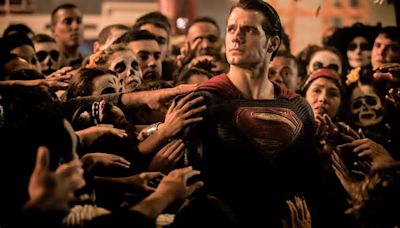 Erstes Bild vom neuen Superman: Häme und Spott - so reagieren Fans von Henry Cavill