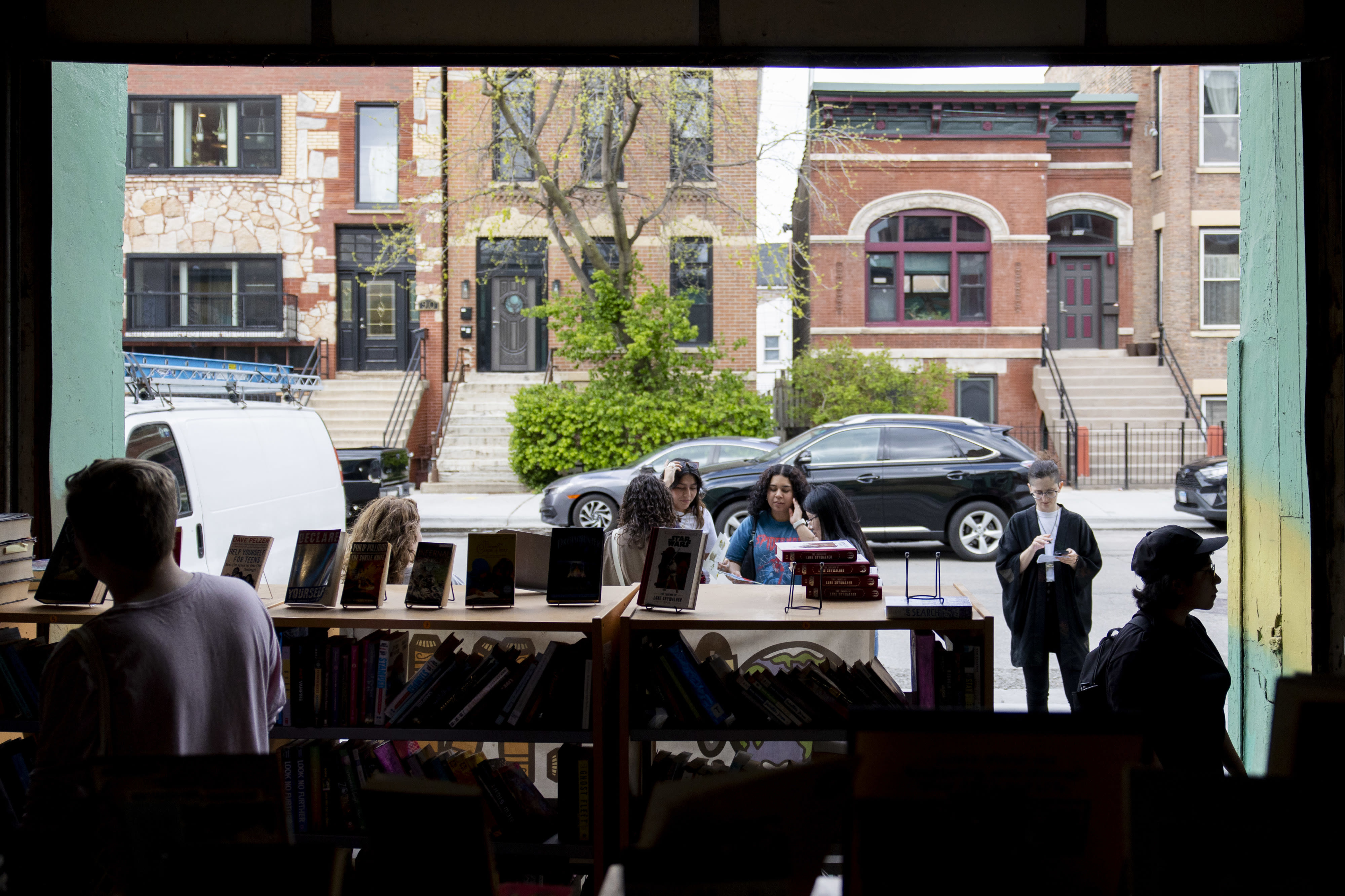 Chicago area’s independent bookstores see revival