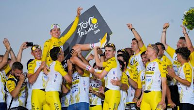 Tadej Pogacar gana su tercer Tour de Francia
