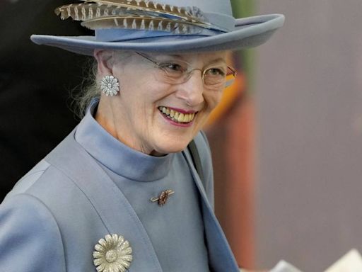 La reina Margarita II se someterá a cirugía de espalda