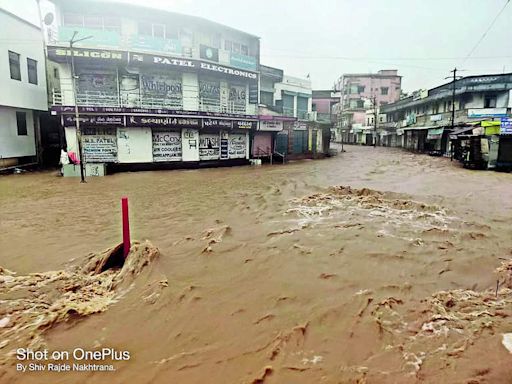 Rain havoc in Dwarka: Rescue operations ongoing | Rajkot News - Times of India