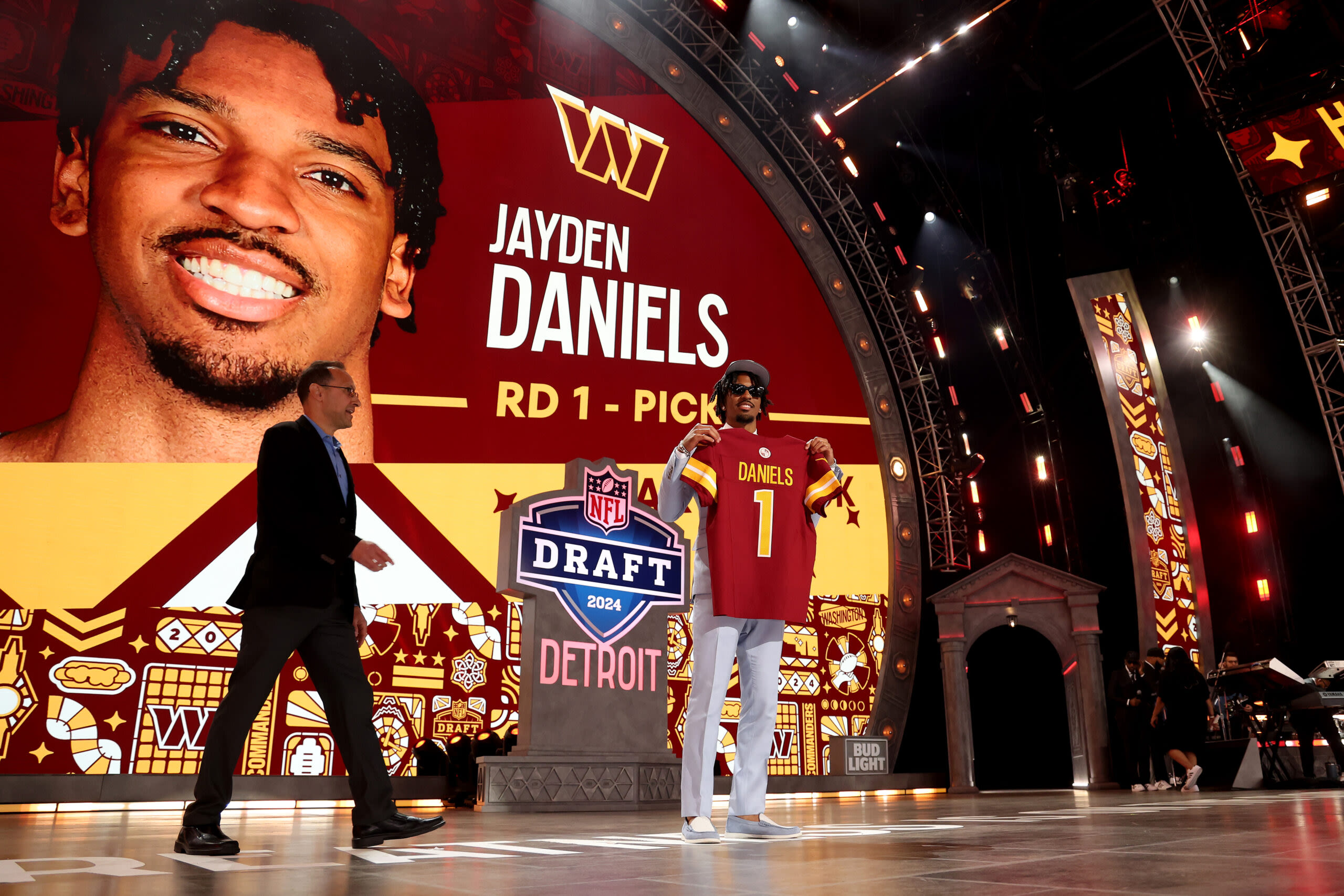 Commanders QB Jayden Daniels has a message for Washington fans