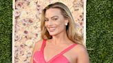 Here's A Side-By-Side Of Margot Robbie As Superstar Barbie At The Golden Globes