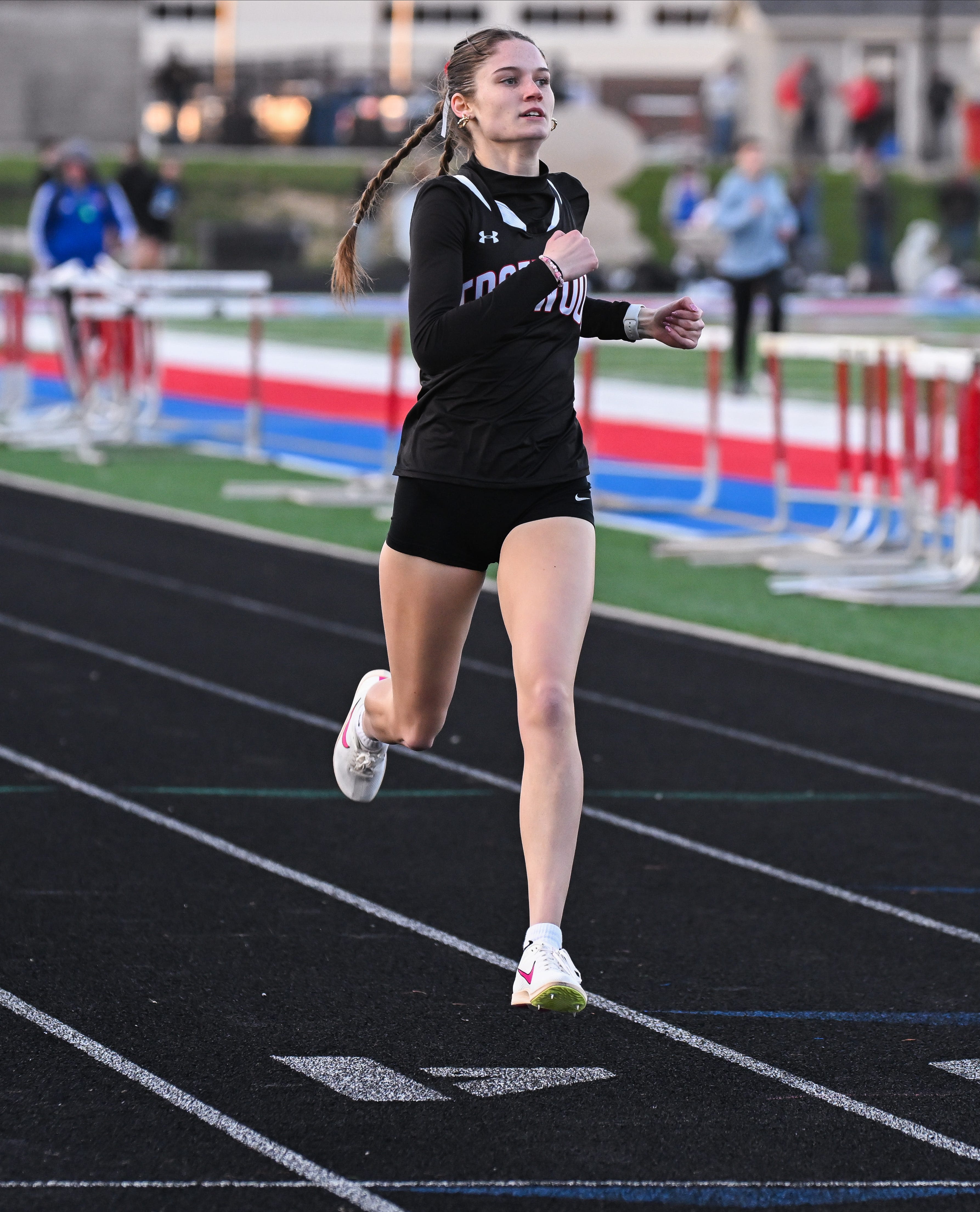 Girls track: Edwards smashes school record as Edgewood goes after WIC 4-peat