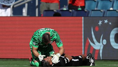 Copa América | Así fue el momento en que se desmayó un árbitro asistente en Perú vs. Canadá
