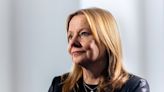 GM’s CEO Mary Barra doubles down on prediction she’ll beat Elon Musk in electric vehicle sales by 2025. Right now he outsells her by 14x