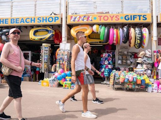 London weather will be a scorcher as summer truly gets underway