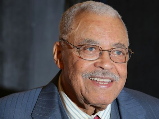 James Earl Jones, voix de Dark Vador, est mort à 93 ans