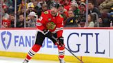 Blackhawks re-sign Zach Sanford to one-year, two-way contract