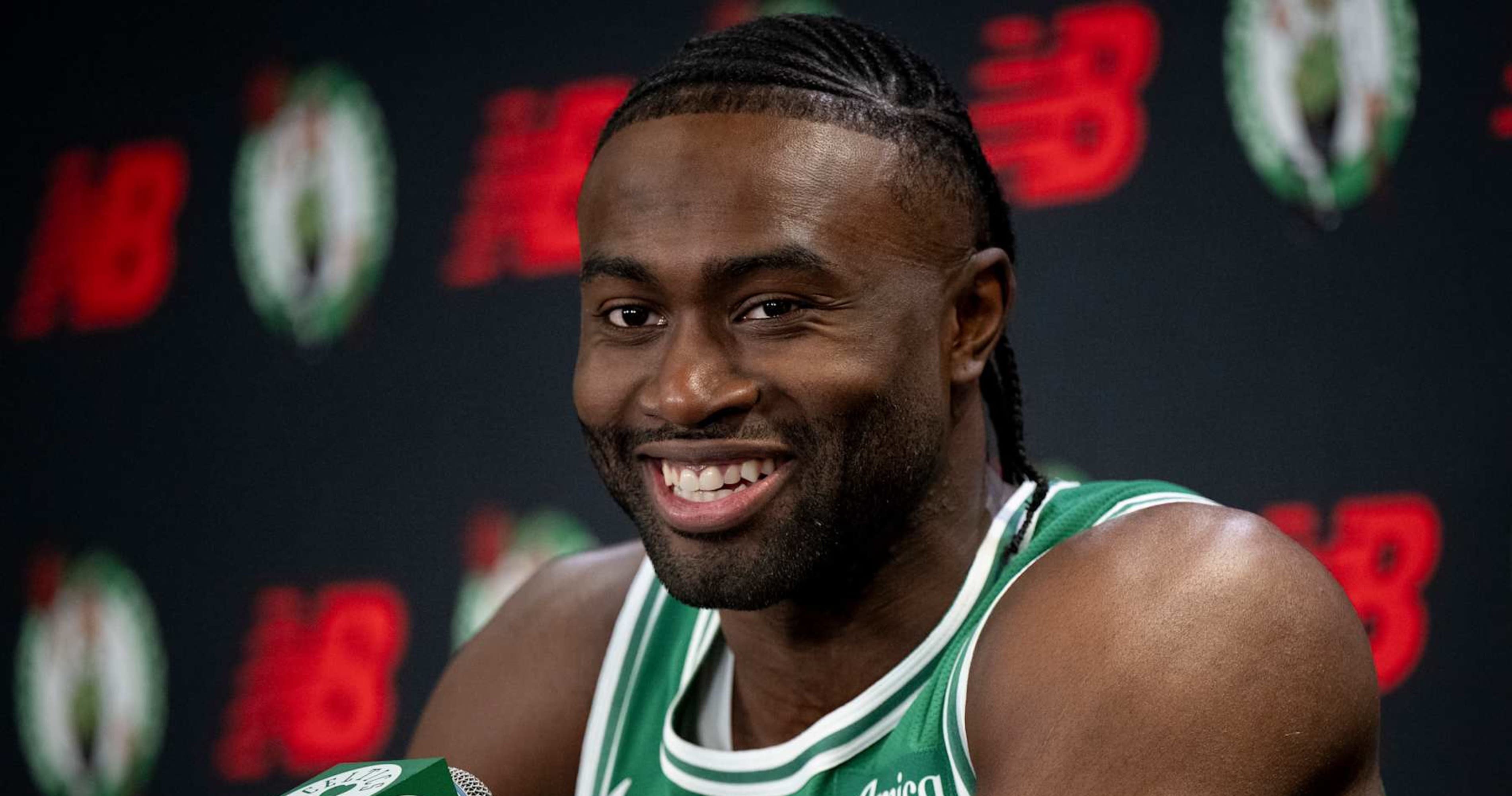 Video: Jaylen Brown Unveils Shaved Beard, New Look at Celtics' 2024-25 NBA Media Day