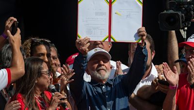 Lula sanciona reajuste da tabela do Imposto de Renda em evento no Dia do Trabalho; veja como fica