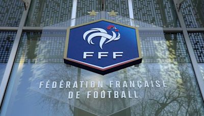 Federación Francesa de Fútbol podría presentar una demanda a la AFA por cánticos racistas - El Diario NY