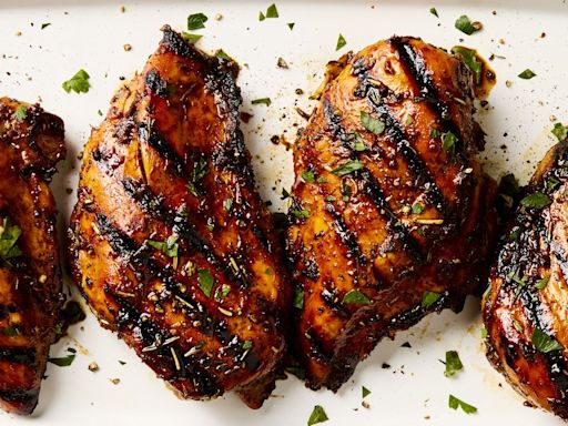 Here's How To Grill The Perfect Chicken Breast Every Time