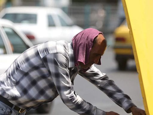 Heat wave forces Iran to shutter government offices and banks, electricity consumption soars