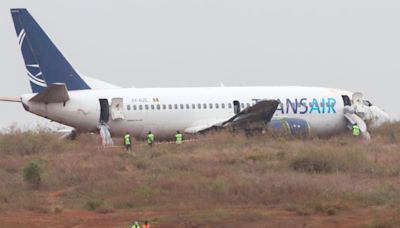 Boeing 737 skids off runway in Senegal