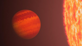 NASA exoplanet hunter finds 'weird' world surviving a star's relentless bombardment — it's named Phoenix