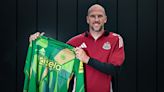 Newcastle sign ex-Prem keeper, 37, after contract expired at League One club