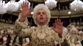 Amadeus: una película fuera de época que puso el foco en la fatal obsesión de Antonio Salieri con la genialidad de Mozart