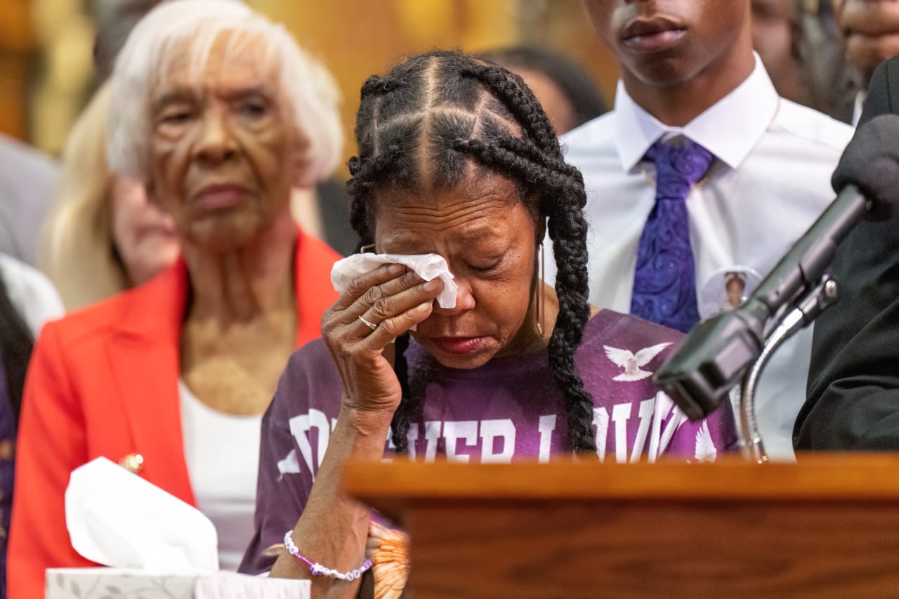 Sonya Massey made multiple 911 calls for mental health crises in days before police shot her at home