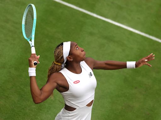 Coco Gauff easily dispatches Sonay Kartal at Wimbledon in straight sets