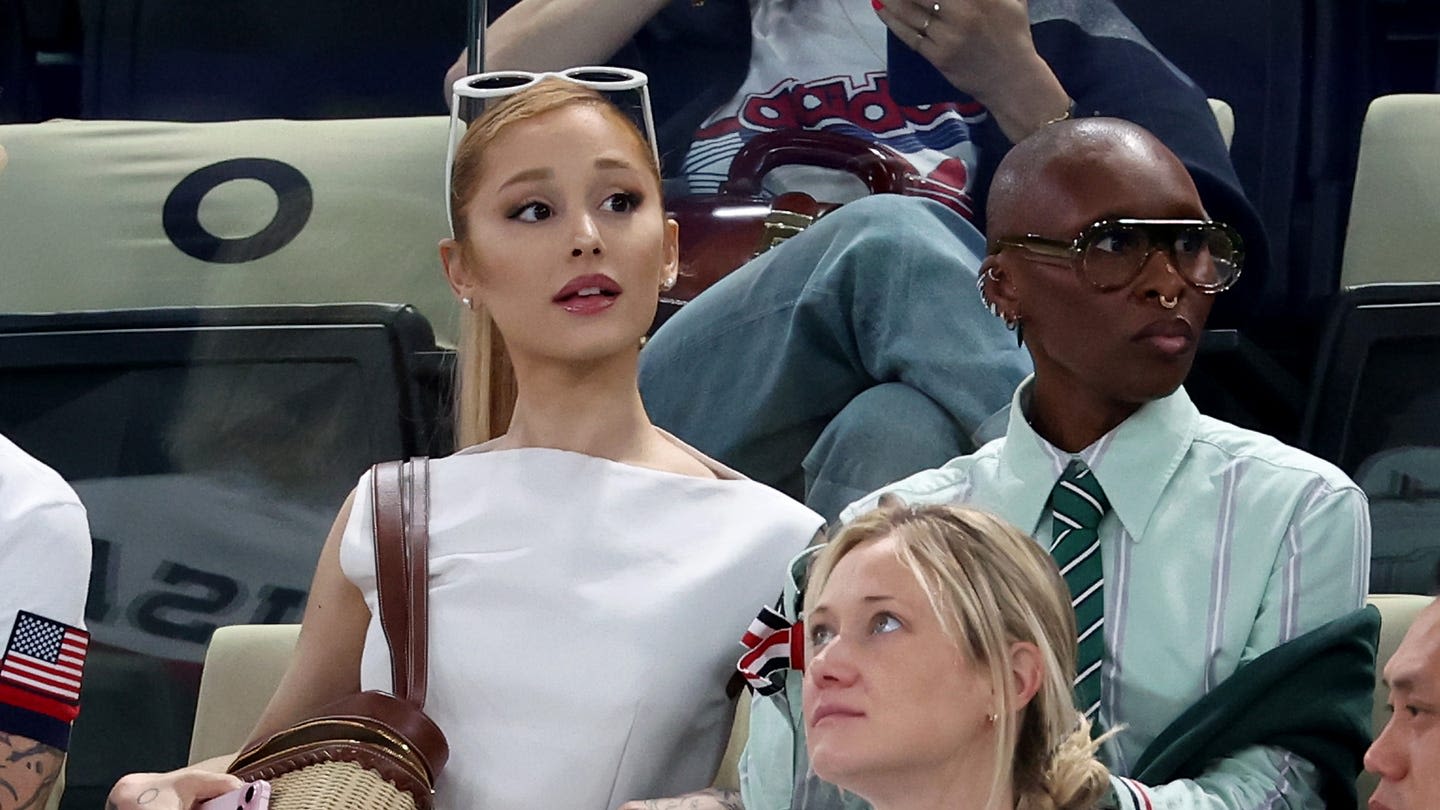 Ariana Grande and Cynthia Erivo Have Very Different Takes on Courtside Style