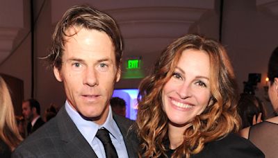 Julia Roberts’ Pals Are Worried She’s ‘Bending Herself’ to Accommodate This Need of Her Husband’s, Insiders Claim