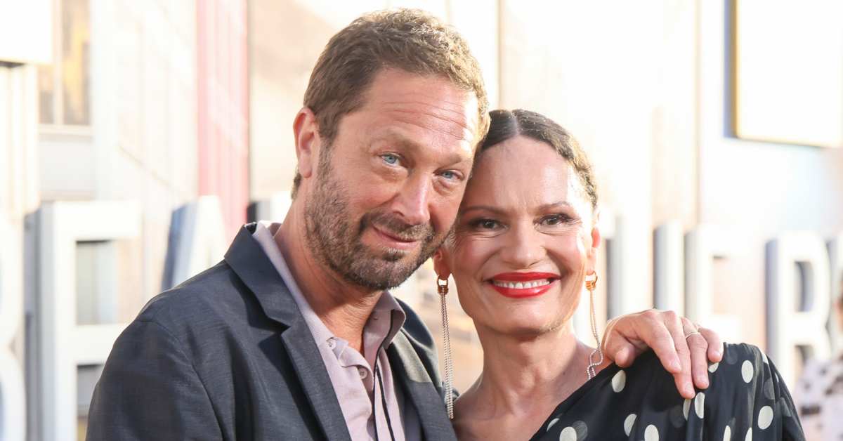 Who Is Ebon Moss-Bachrach's Wife? All About His Marriage to Yelena Yemchuk