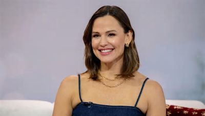 Jennifer Garner’s Coffee Nook is so Practical and Takes up Hardly any Space - Here’s how to Recreate the Look